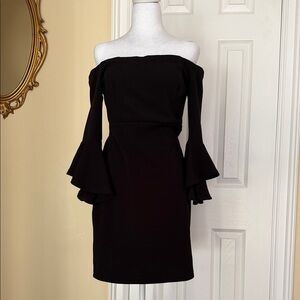 Elegant Bell Sleeve Black Off-Shoulder Mini Dress Rear Zip Witch HOCO Size 11/12